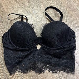 Black lace bra